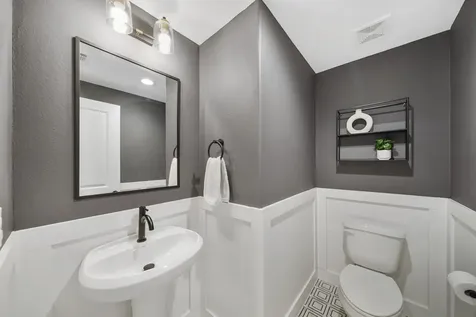 5320 Creekmont Timbers Trail Houston TX 77091