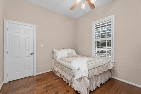 31627 Cedardale Street Magnolia TX 77355