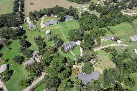 31627 Cedardale Street Magnolia TX 77355