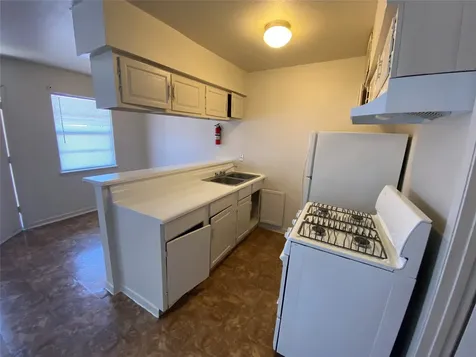 9425 Scott Street 37 Houston TX 77051