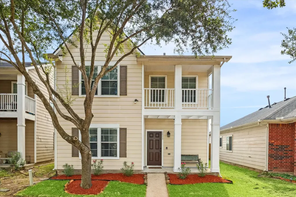 1511 Claremont Garden Circle Houston TX 77047