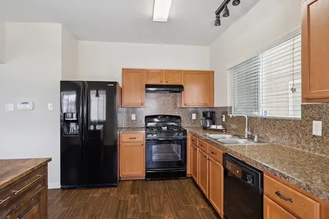 1511 Claremont Garden Circle Houston TX 77047
