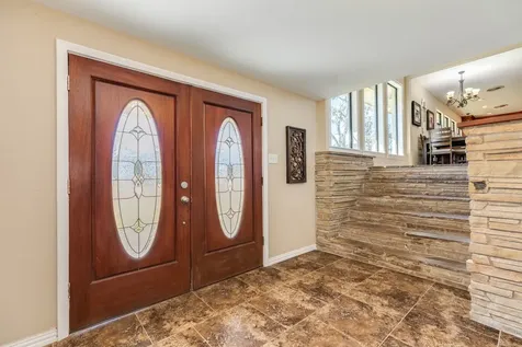 504 W Highway 332 W Lake Jackson TX 77566