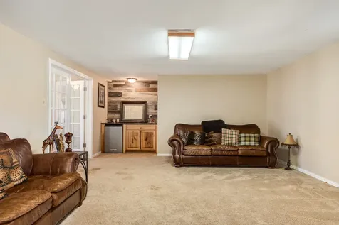504 W Highway 332 W Lake Jackson TX 77566