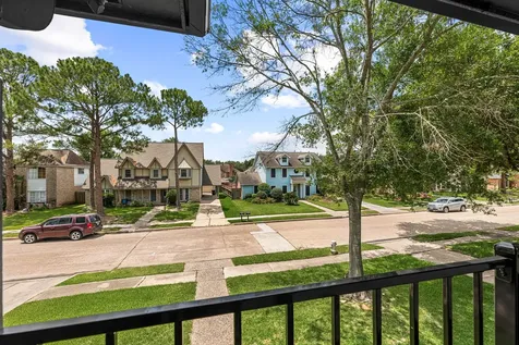 914 Sugar Mountain Court Sugar Land TX 77498