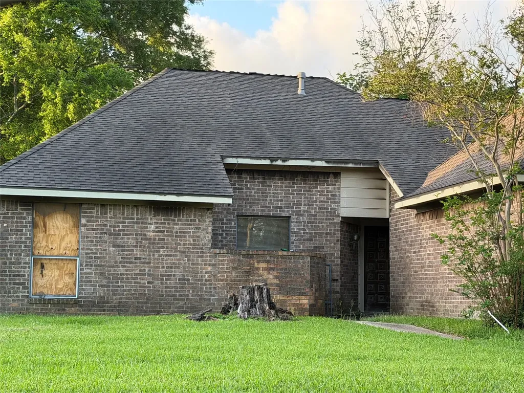 405 Post Oak Drive Baytown TX 77520