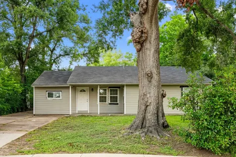 5835 Southseas Street Houston TX 77033