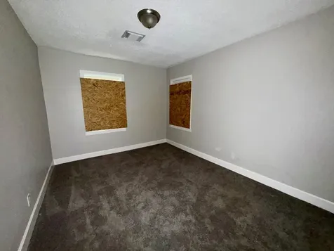 5835 Southseas Street Houston TX 77033