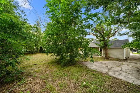 5835 Southseas Street Houston TX 77033