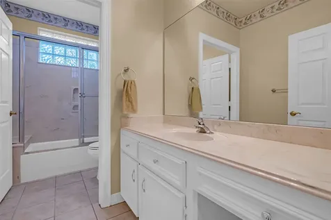 3931 Bolivia Drive Pasadena TX 77504