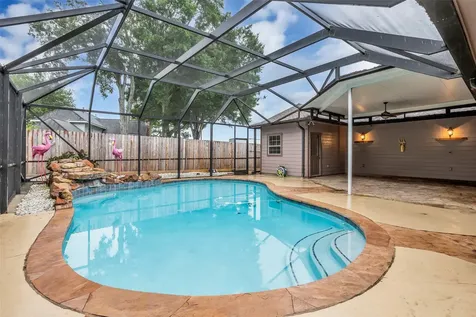 3931 Bolivia Drive Pasadena TX 77504