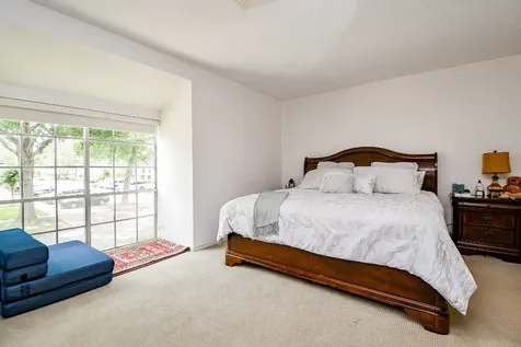 12633 Memorial Drive 114 Houston TX 77024