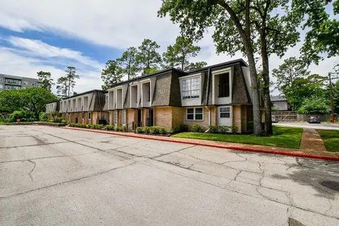12633 Memorial Drive 114 Houston TX 77024