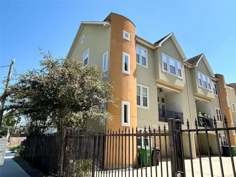 1128 W 26th Street Houston TX 77008