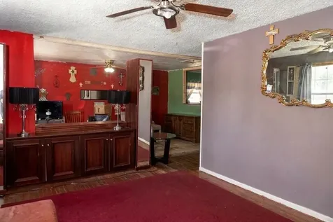 502 N 10th Street Lamesa TX 79331