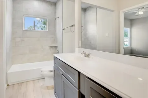 1045 Marcolin Street B Houston TX 77088
