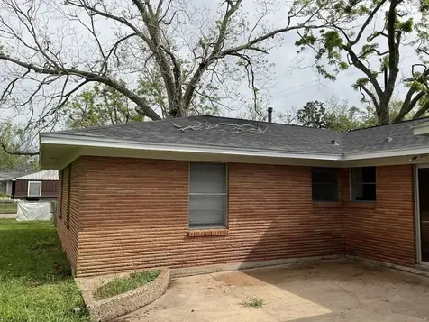 210 Southern Oaks Drive Lake Jackson TX 77566