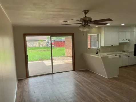 210 Southern Oaks Drive Lake Jackson TX 77566