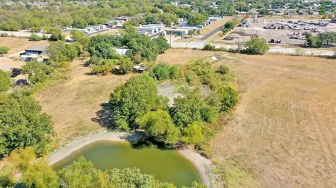 2216 Old Hearne Road Bryan TX 77803