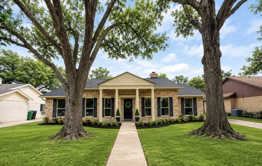 9814 Moorberry Lane Houston TX 77080