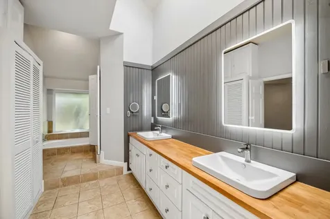 11 Cedar Chase Place The Woodlands TX 77381