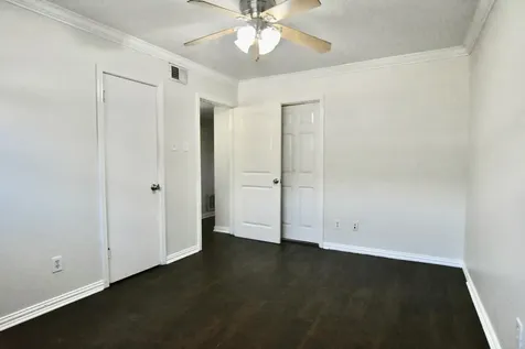 7714 Renwick Drive C36 Houston TX 77081