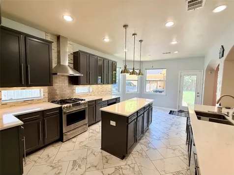8406 Green Valley Drive Sugar Land TX 77479