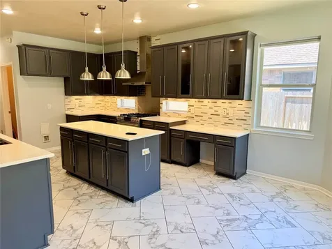 8406 Green Valley Drive Sugar Land TX 77479