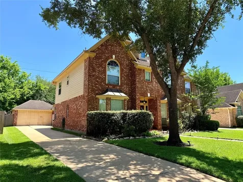 8406 Green Valley Drive Sugar Land TX 77479