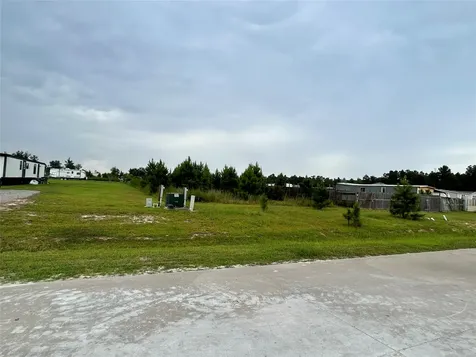 1353 Road 5263 Cleveland TX 77327