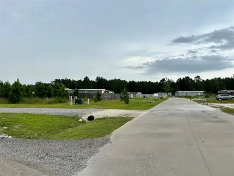 1353 Road 5263 Cleveland TX 77327