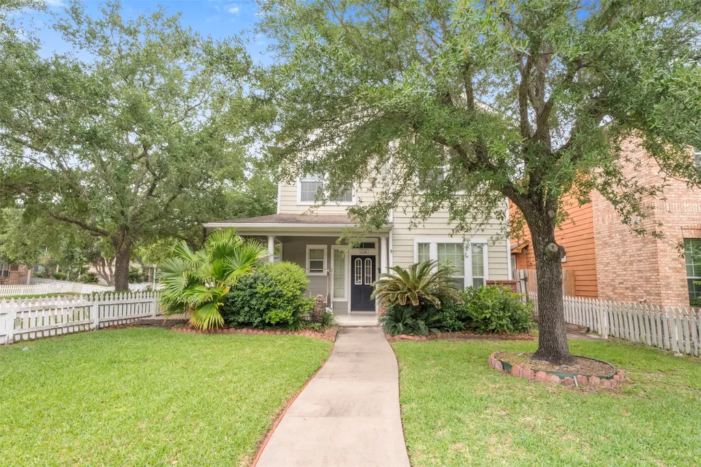 7138 Sun Village Drive Houston TX 77083