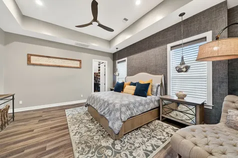 1058 Redfish Street Bayou Vista TX 77563