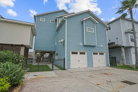 1058 Redfish Street Bayou Vista TX 77563