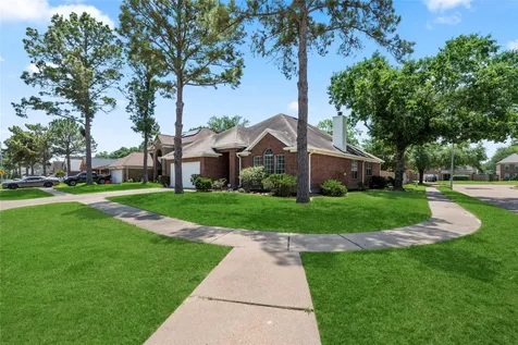 18091 Holly Forest Drive Houston TX 77084