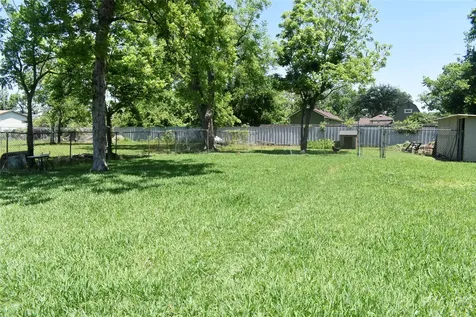 5922 Lavender Street Houston TX 77026