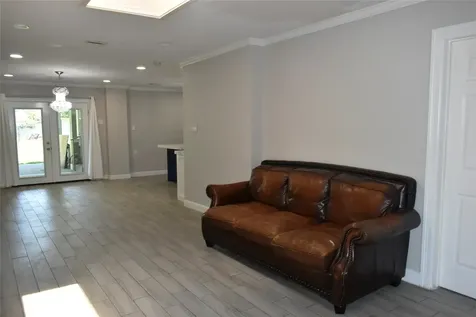 5922 Lavender Street Houston TX 77026