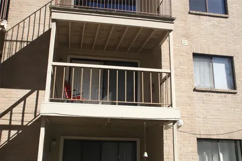 3500 Tangle Brush Drive 128 The Woodlands TX 77381
