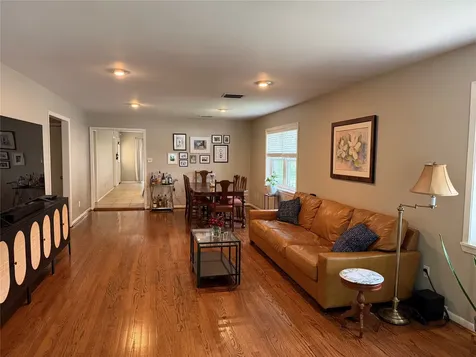 1121 Columbia Street Houston TX 77008
