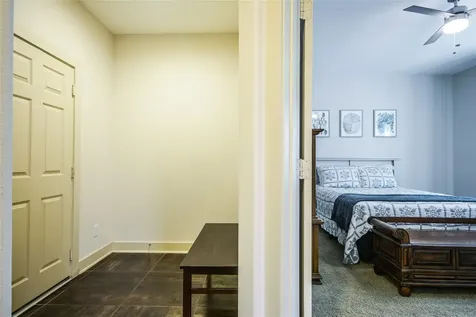 4243 Dickson Street Houston TX 77007