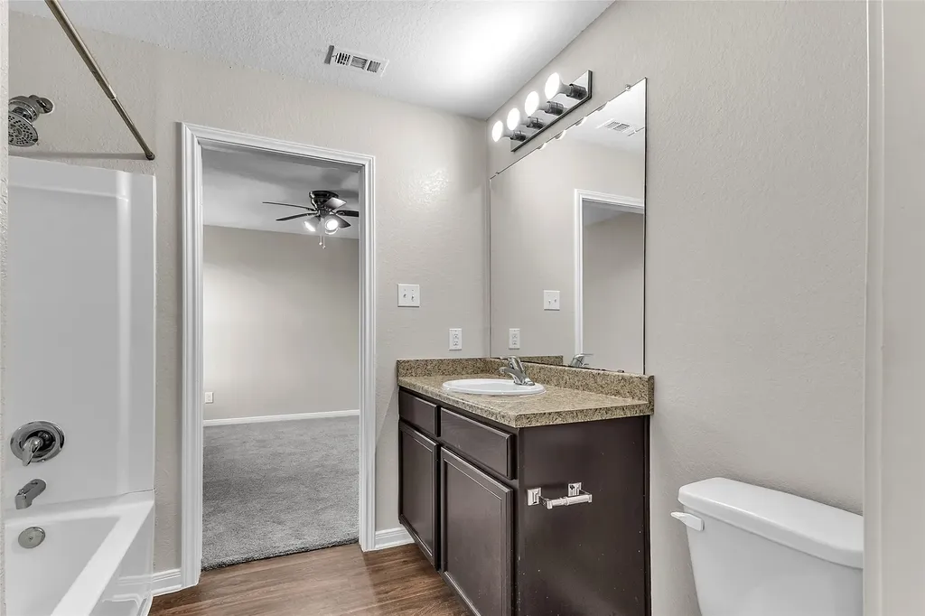 6211 Baywood Crest San Antonio TX 78222