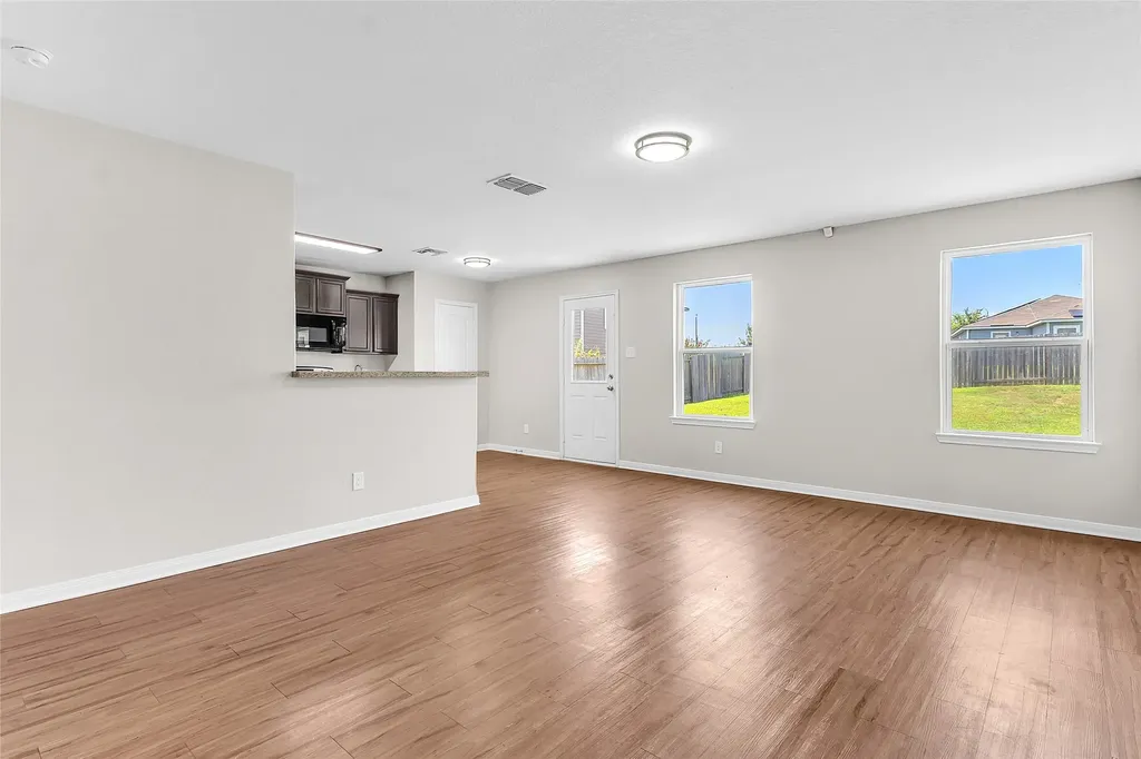 6211 Baywood Crest San Antonio TX 78222