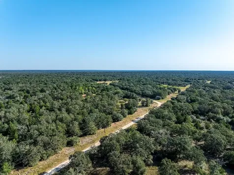 1883 County Road 273 Weimar TX 78962