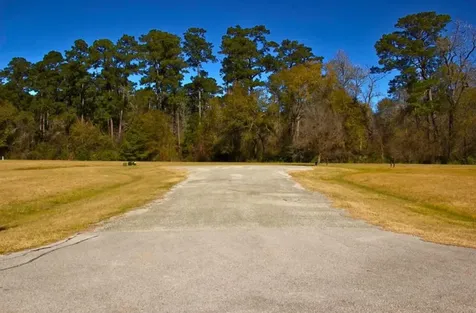 1 Wild Forest Court Huntsville TX 77340