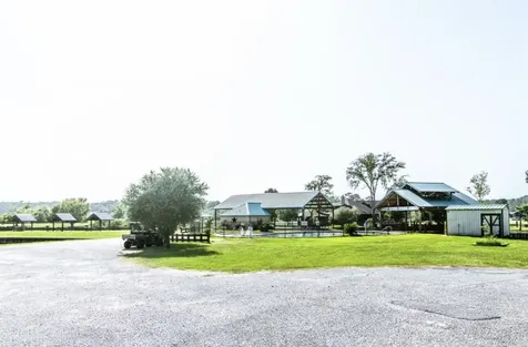 1 Wild Forest Court Huntsville TX 77340