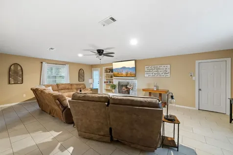 203 N Bayou Bend Drive Baytown TX 77521