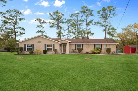 203 N Bayou Bend Drive Baytown TX 77521