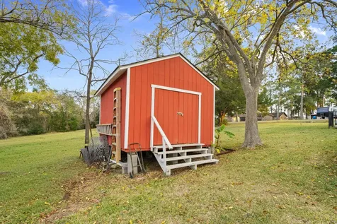 203 N Bayou Bend Drive Baytown TX 77521