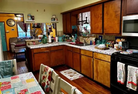 2317 35th Avenue N Texas City TX 77590
