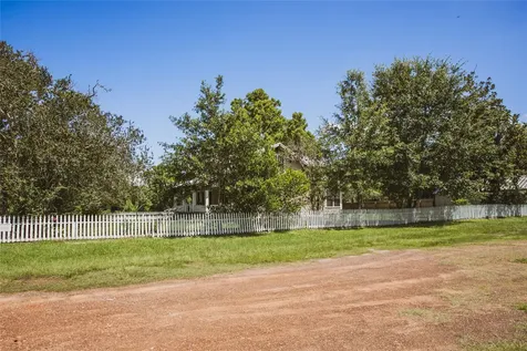 10753 Track Rd E Cat Spring TX 78933